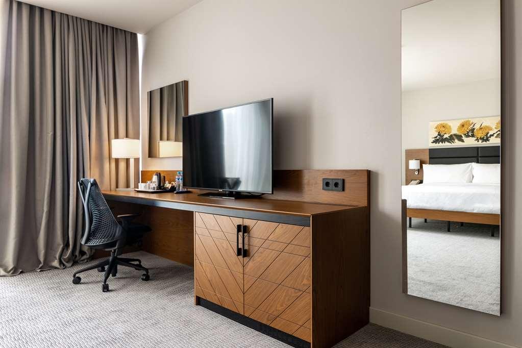 Hilton Garden Inn Tbilisi Chavchavadze Room photo