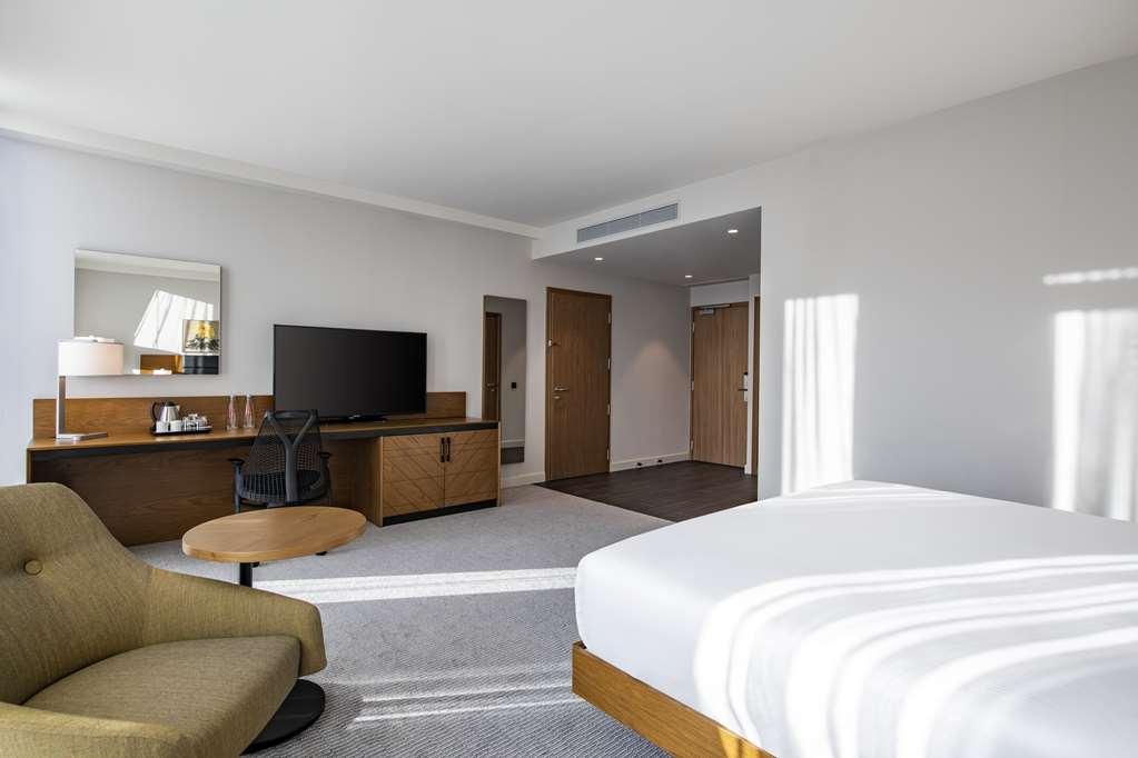 Hilton Garden Inn Tbilisi Chavchavadze Room photo